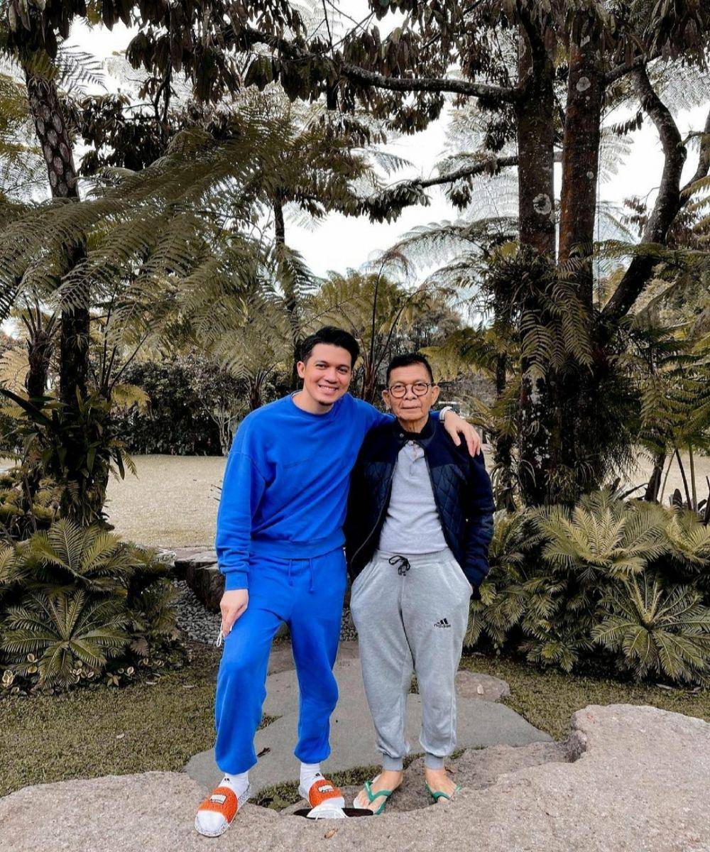 Irwansyah dan ayah (instagram.com/irwansyah_15)