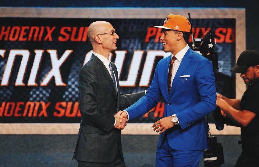 Devin Booker dalam gelaran NBA Draft 2015 (instagram.com/dbook)