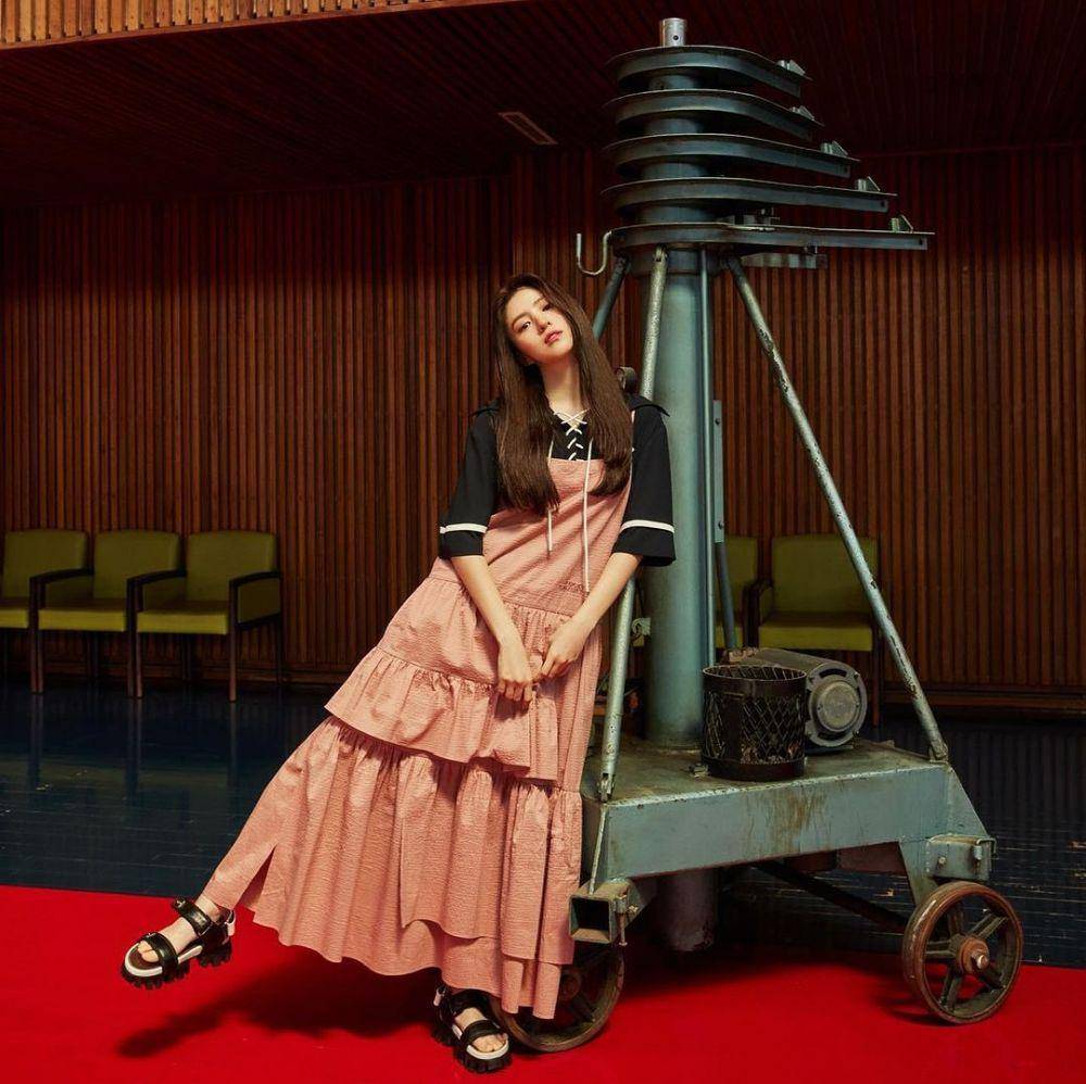 Han So Hee (instagram.com/xeesoxee)