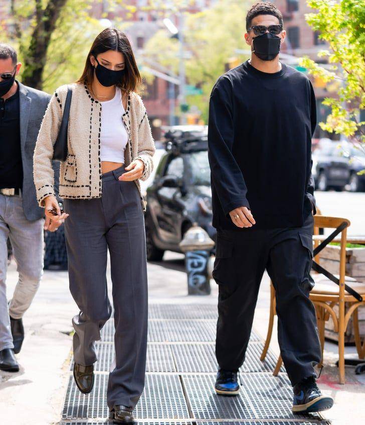 Devin Booker dan Kendall Jenner (popsugar.com)