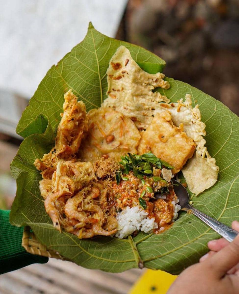 Nasi pecel (instagram.com/arifbarokah)