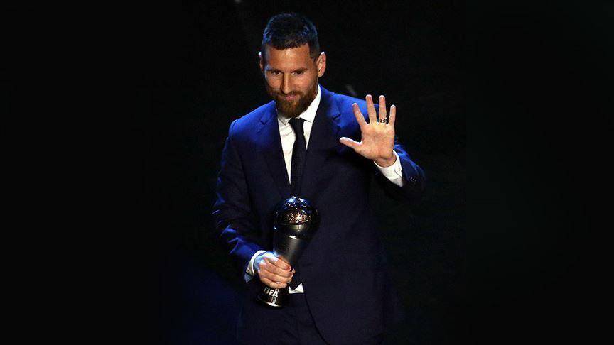 Messi memenangi penghargaan Pemain Terbaik FIFA pada 2019 (aa.com.tr)