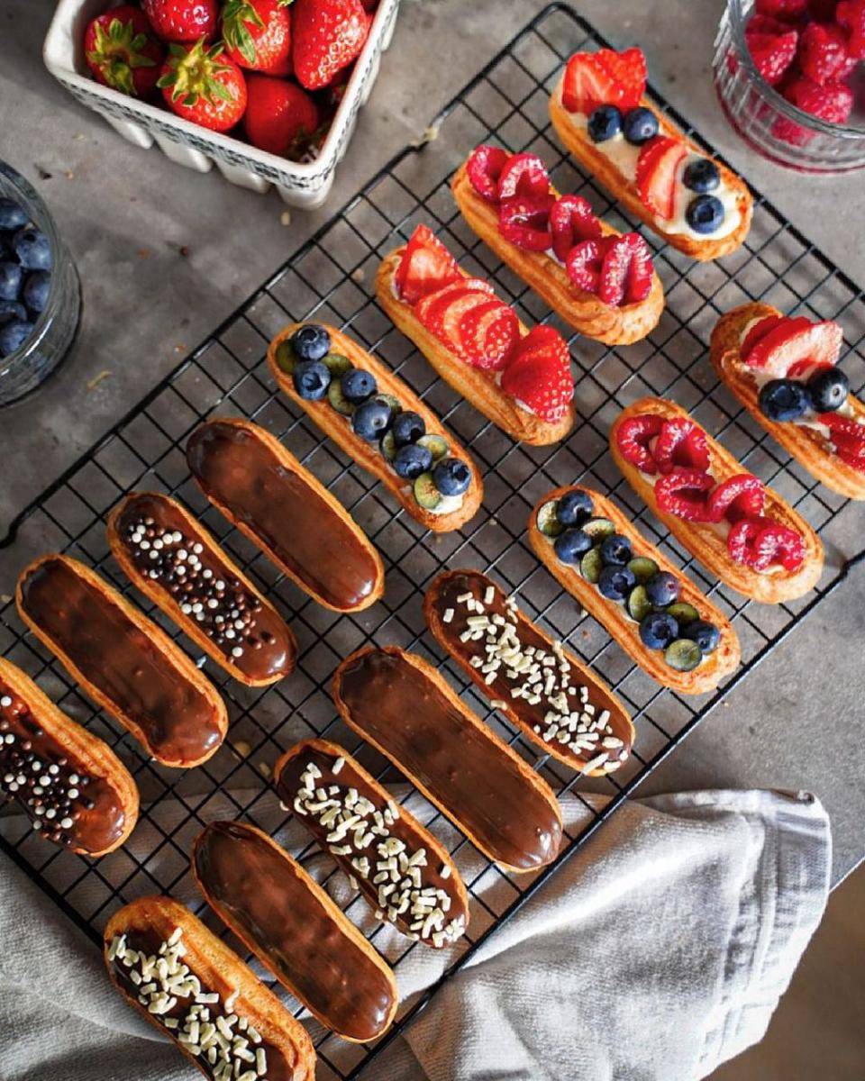 eclair (instagram.com/mai.ng)