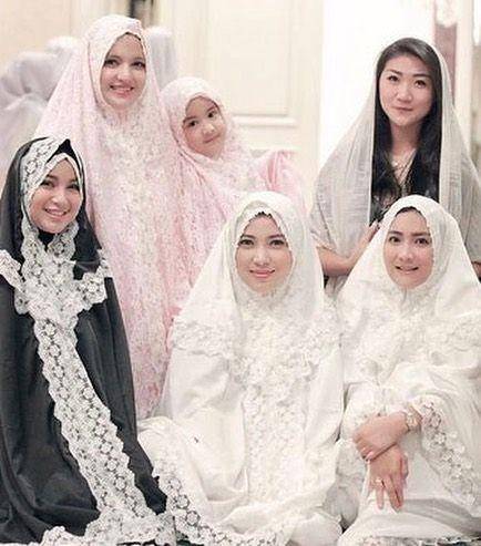 Chacha Fredrica beri dukungan Nia Ramadhani (instagram.com/chafrederica)