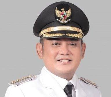 [BREAKING] Bupati Bekasi Meninggal, Ini Profil Singkat Eka Supria Atmaja