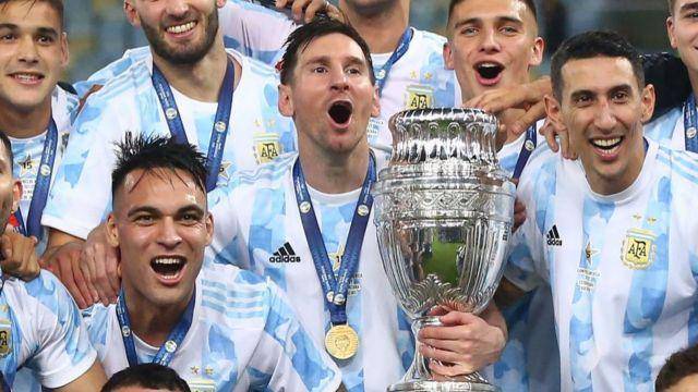 Lionel Messi juara Copa America 2021 bersama Argentina (bbc.com)