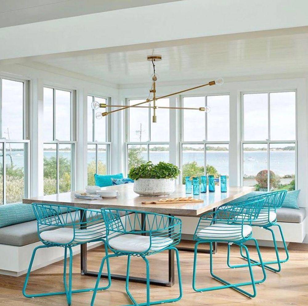 ruang makan tema nautical (instagram.com/coastaldecor)