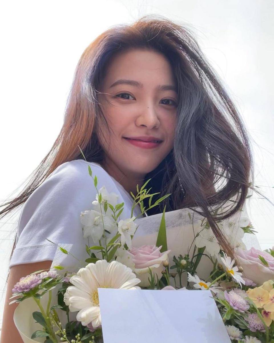 Yeri Red Velvet (instagram.com/yerimiese)