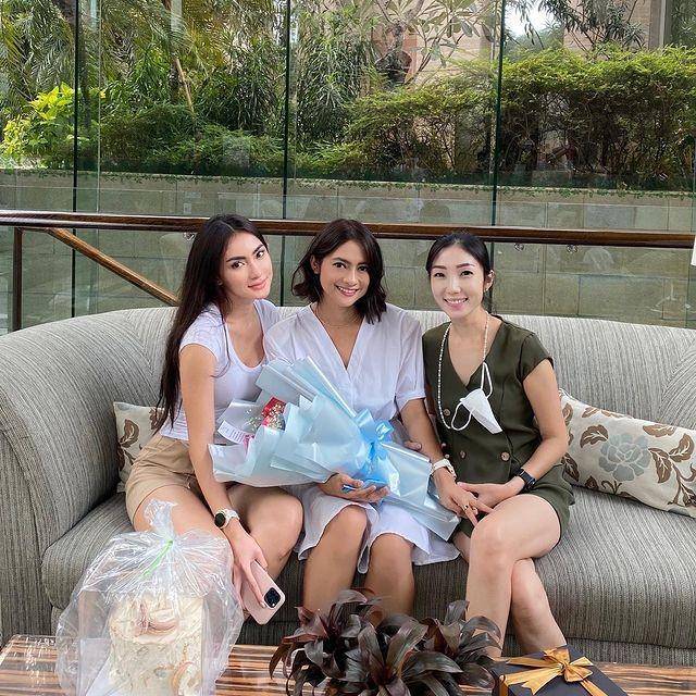 Perayaan ulang tahun Rini Yulianti (instagram.com/riniyulianti)