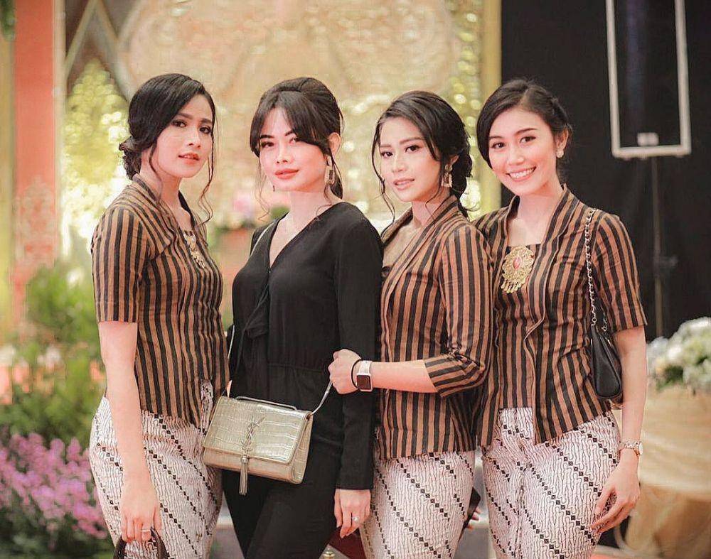 Ilustrasi kebaya lurik (instagram.com/cindyangelpurba)