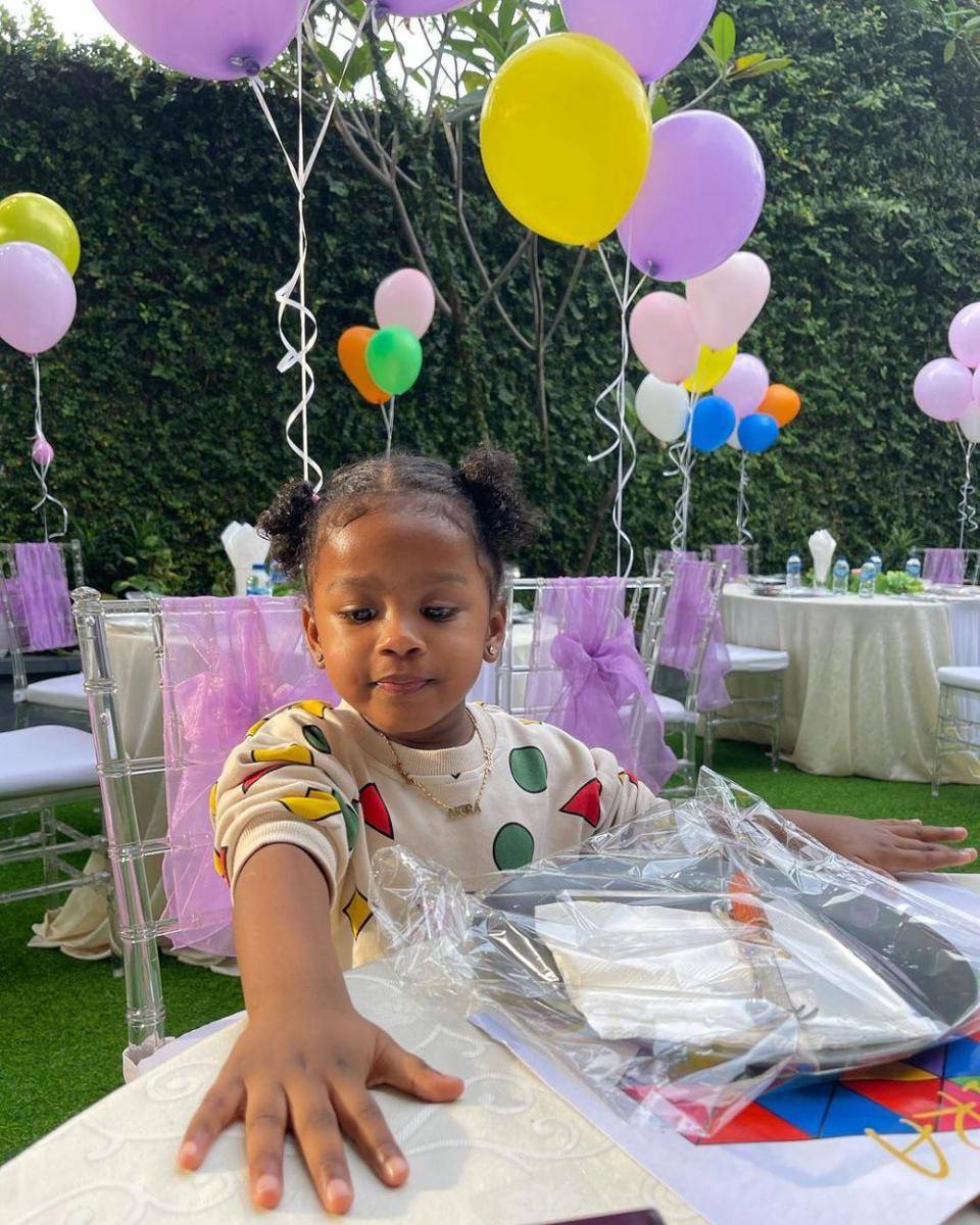 Perayaan ulang tahun Akira di rumah. (instagram.com/kimmyjayanti)