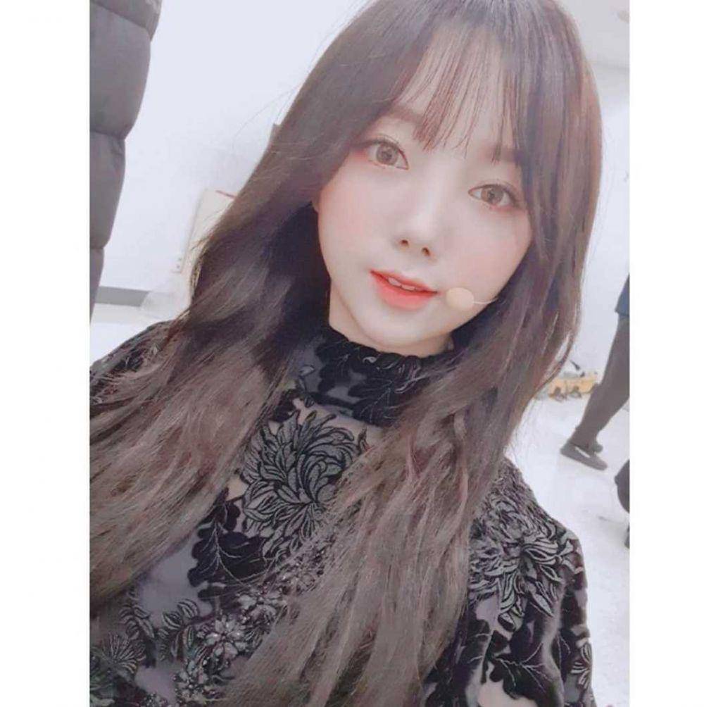 Kei Lovelyz (instagram.com/official_lvlz8_)