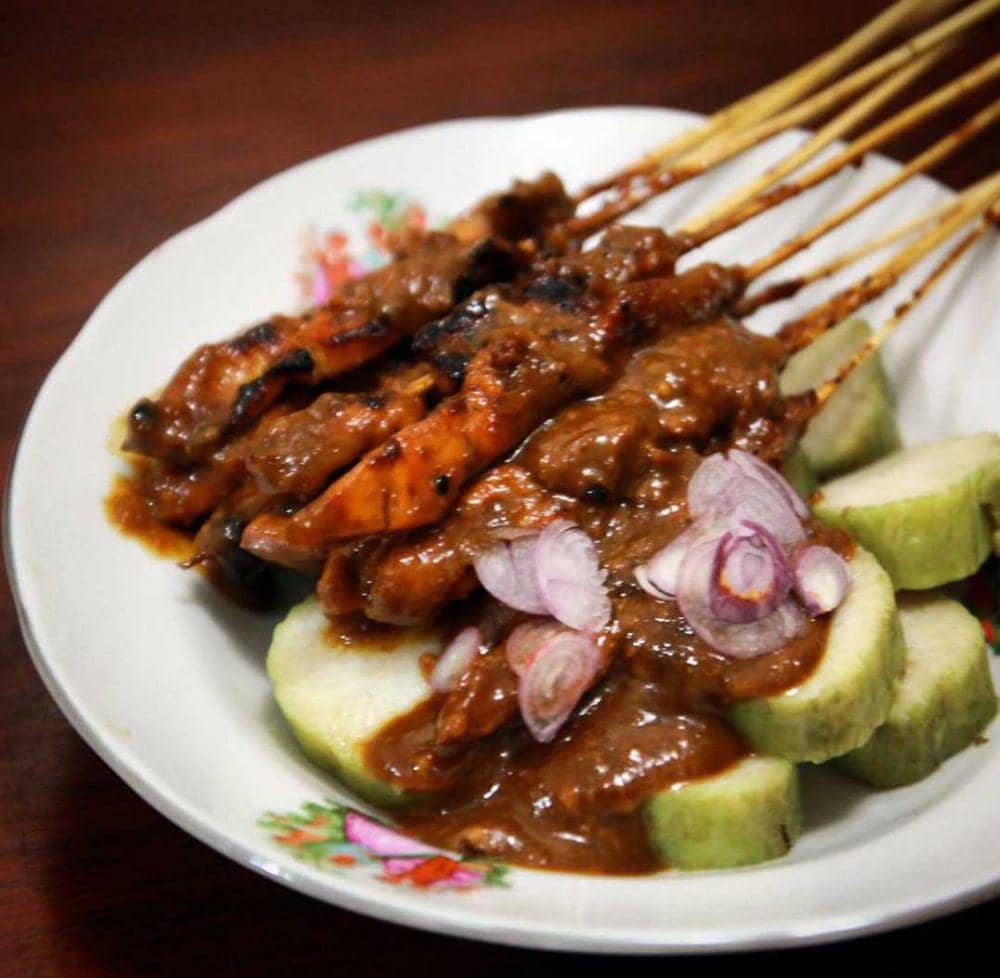 sate madura (instagram.com/e_ndro)