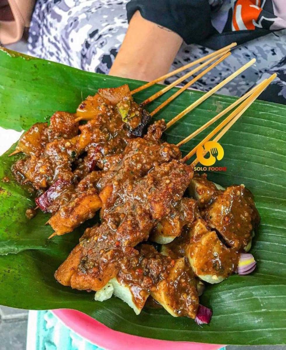 sate kere (instagram.com/solo.foodie)