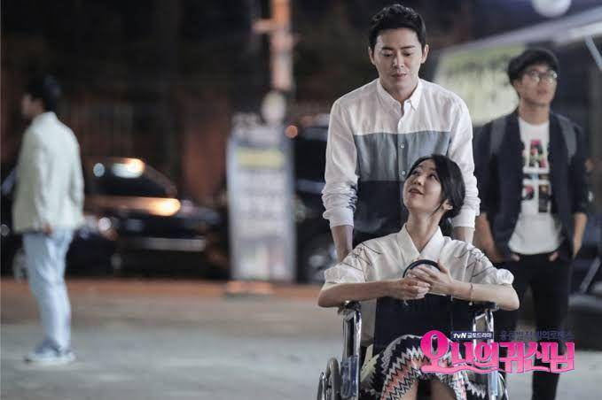 Jo Jung Suk dan Shin Hye Sun di Oh My Ghostess (Dok. tvN)