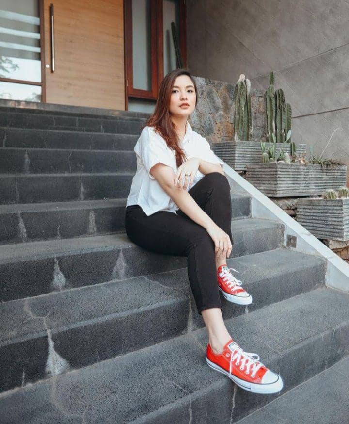 Chelsea Olivia (instagram/chelseaoliviaa)