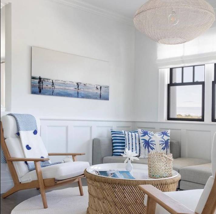 ruang tamu tema nautical (instagram.com/coastaldecor)
