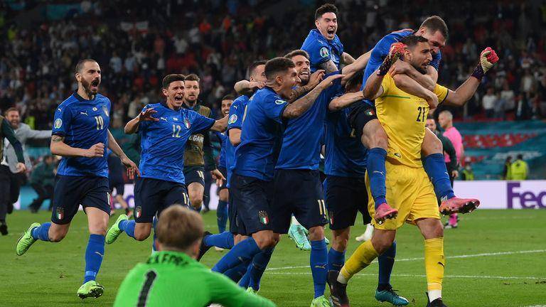 Italia vs Inggris Piala Eropa 2020 (skysports.com)