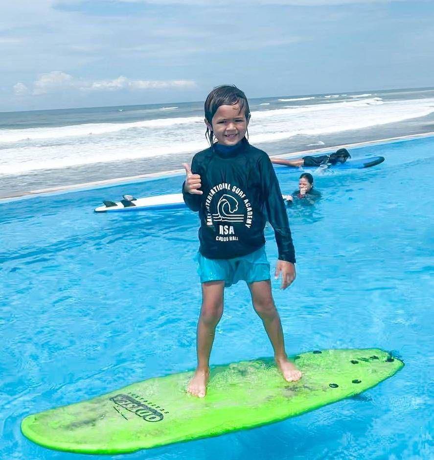 El Barack (instagram.com/alexanderbarackel)