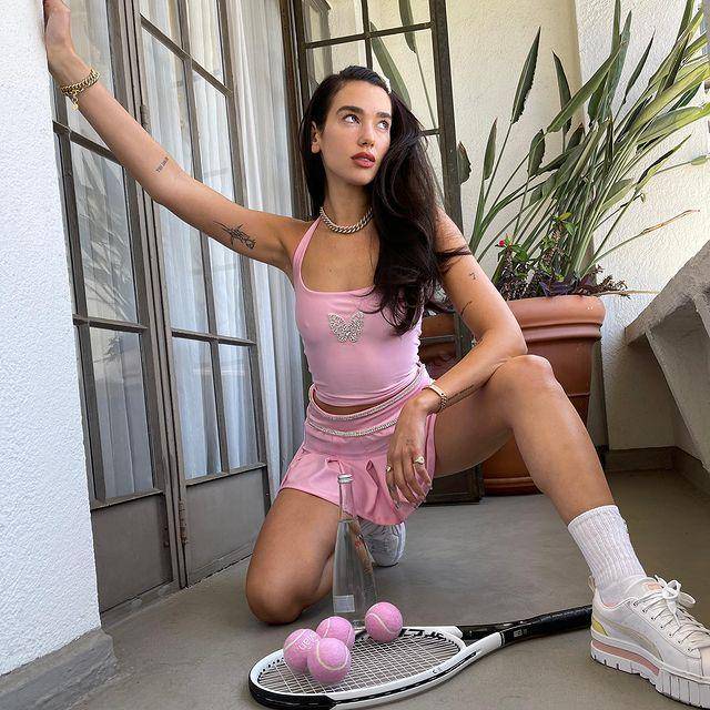 Dua Lipa (instagram.com/dualipa)