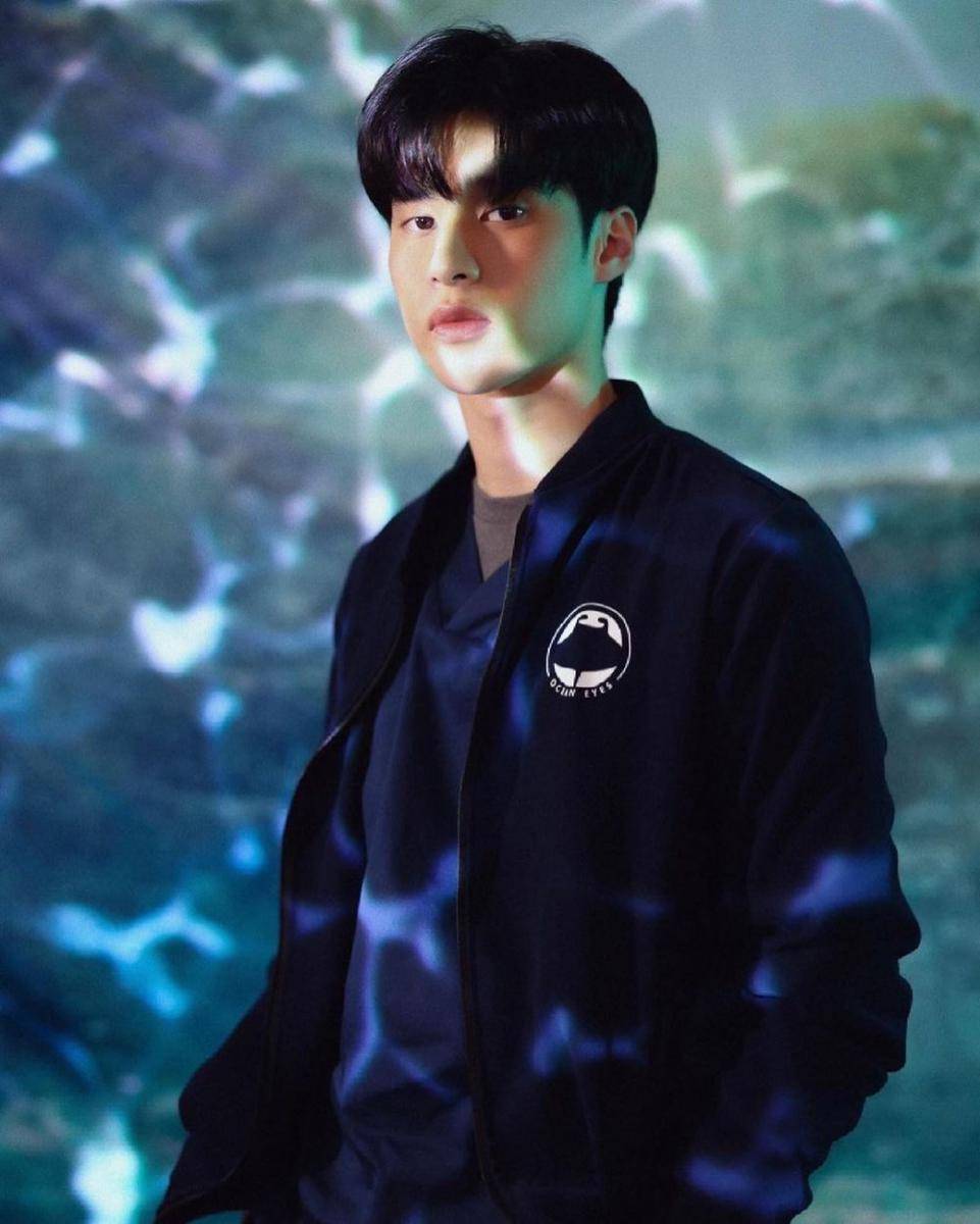 Peak Peemapol (instagram.com/peakpeemapol)