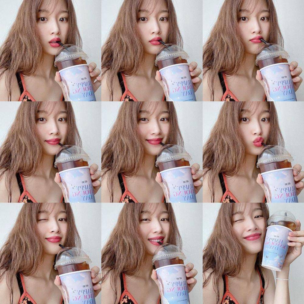 Moon Ga Young (instagram.com/m_kayoung)