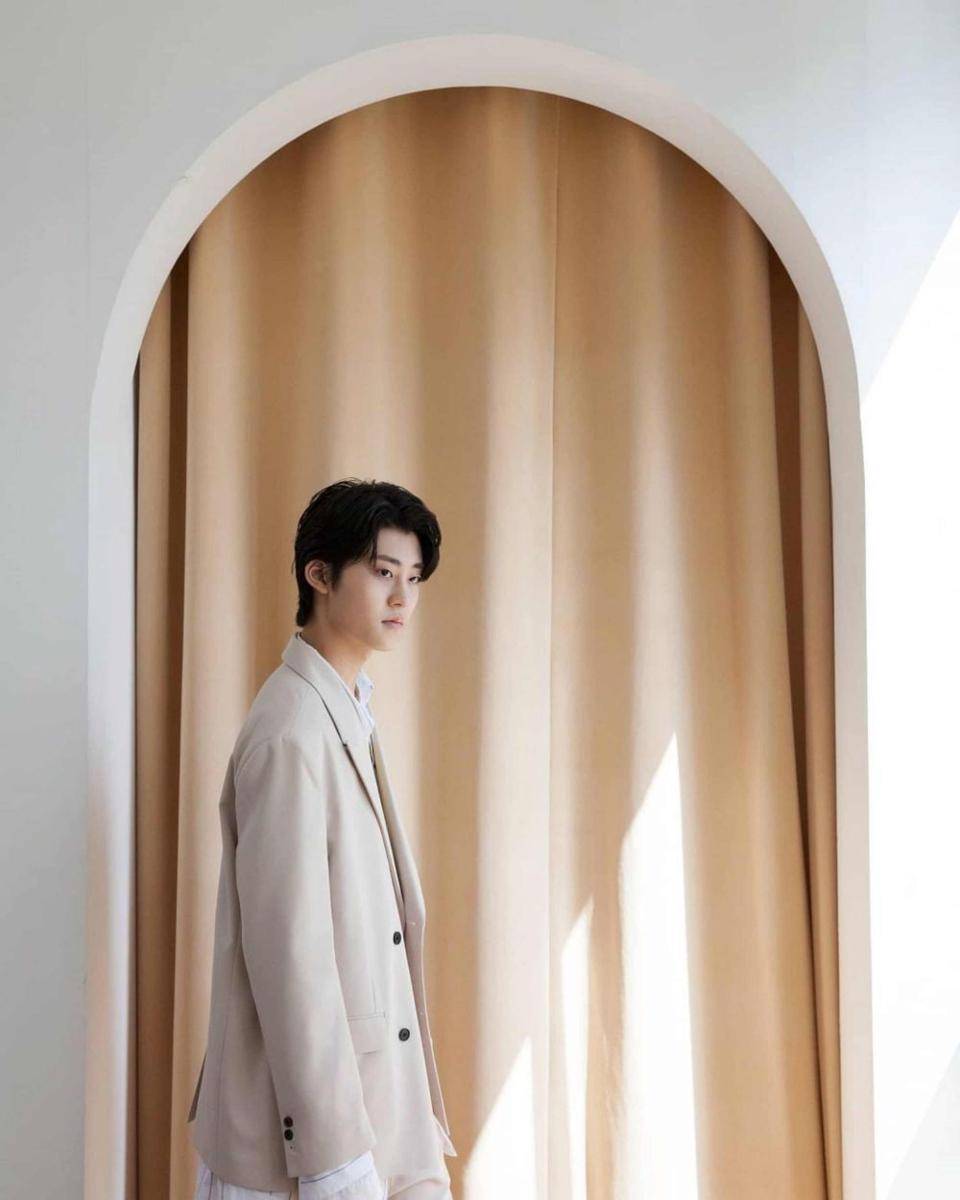 Lee Eugene/Lee Yu Jin/Yu Gene Woo (Instagram.com/eugeneleejinjoo/)