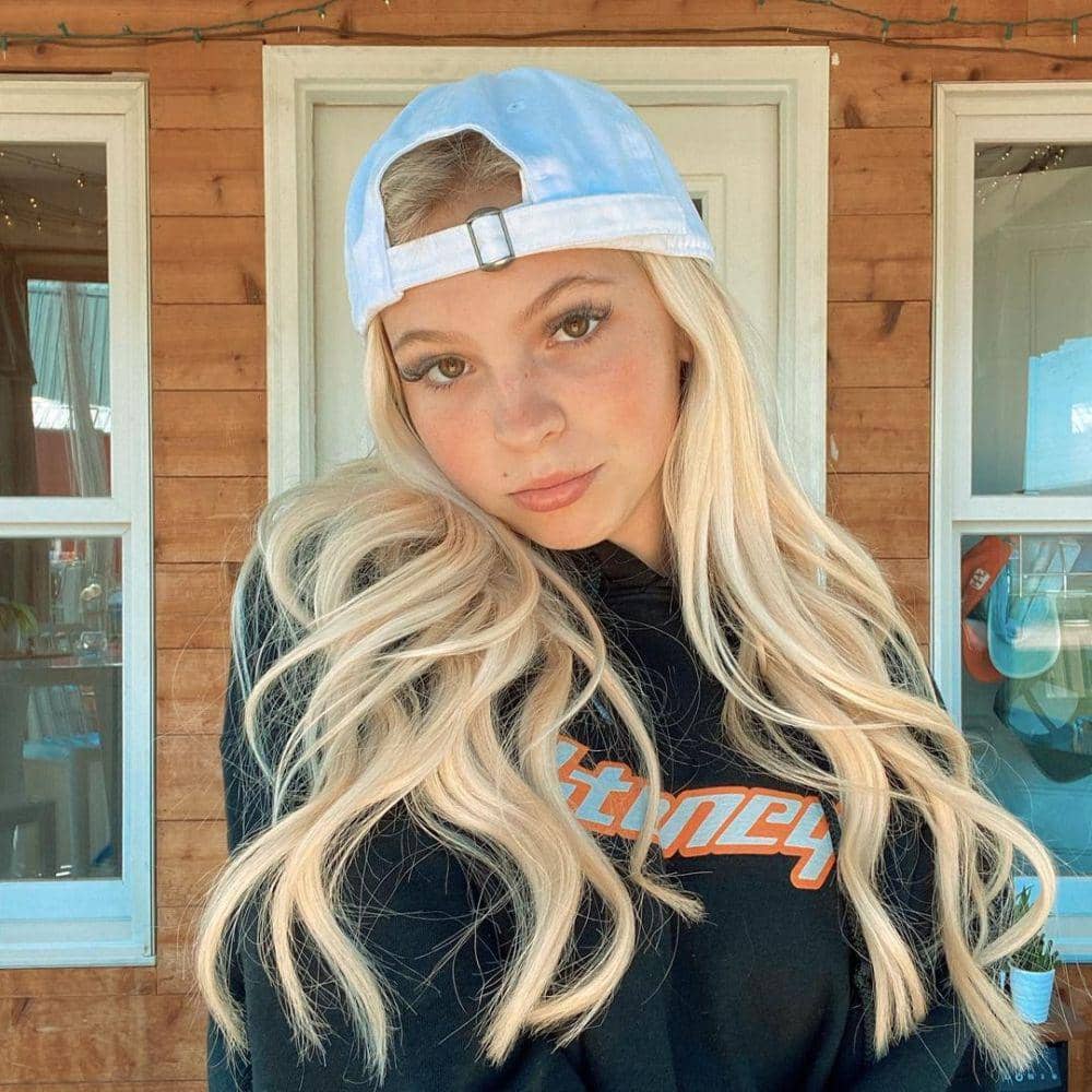 Jordyn Jones (instagram.com/jordynjones)