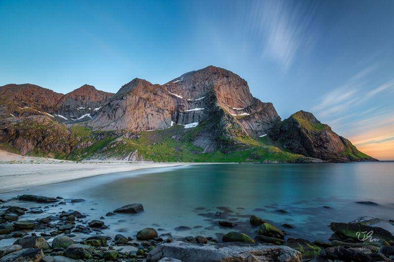 Pantai Bunes (locationscout.net)