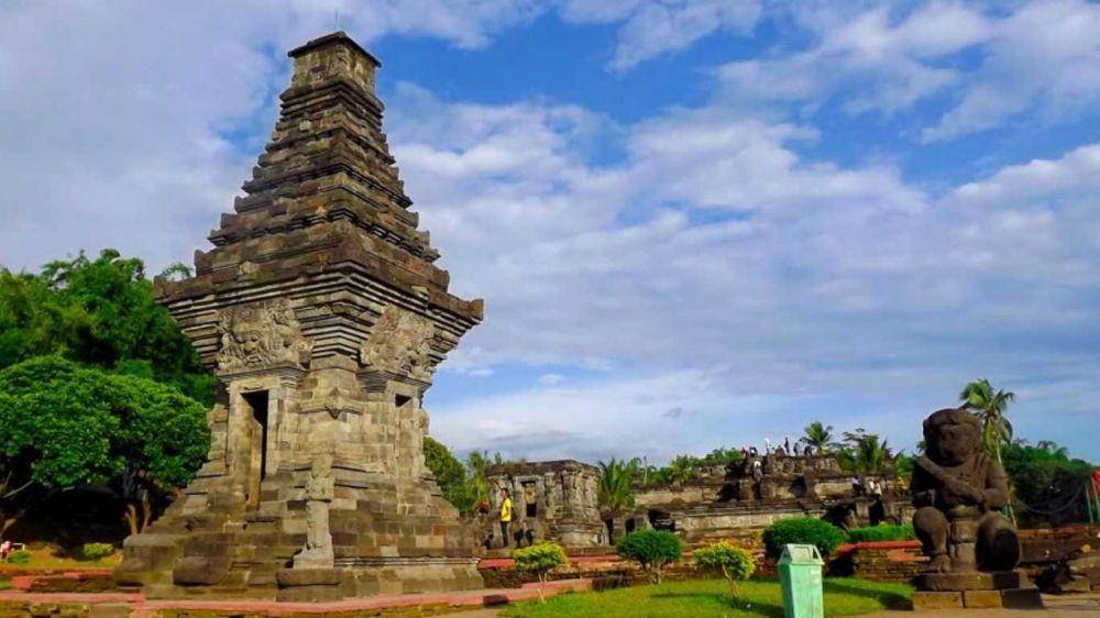destinasiku.com: candi penataran