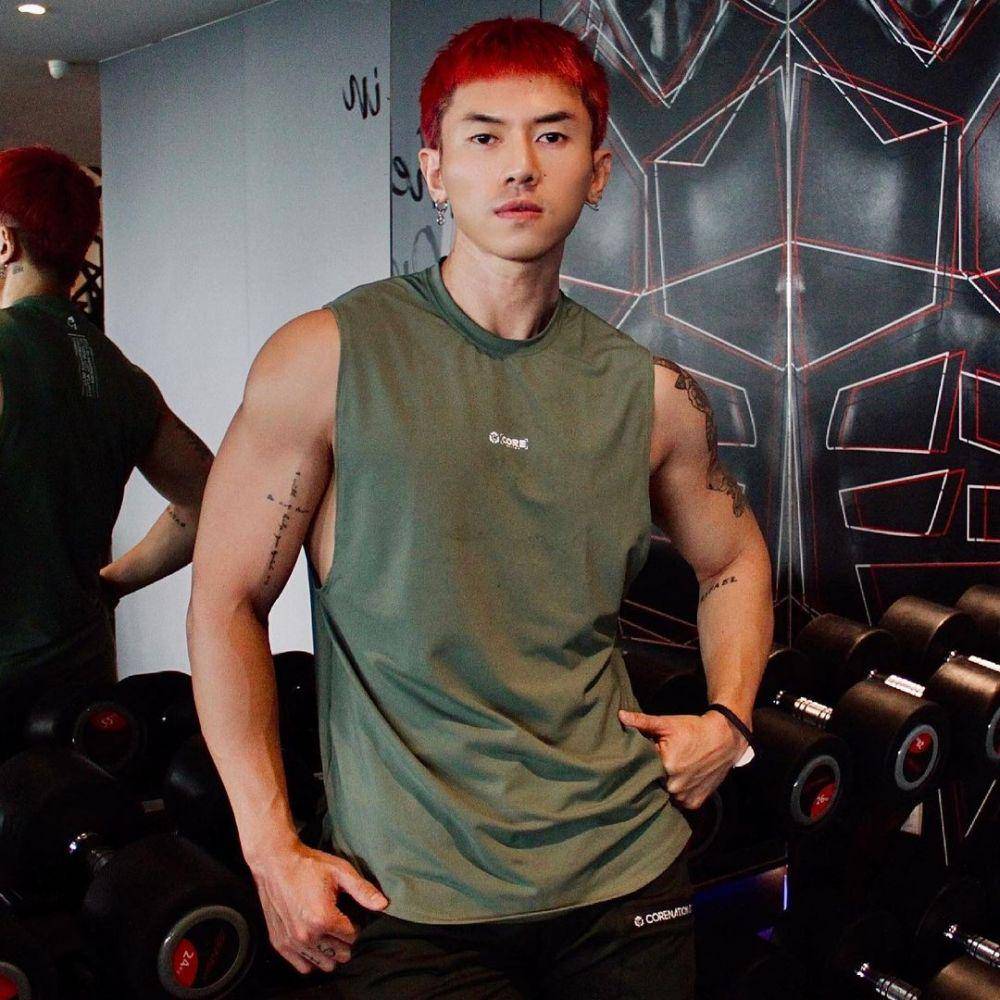 Rafael Tan (instagram.com/rafaell_16)