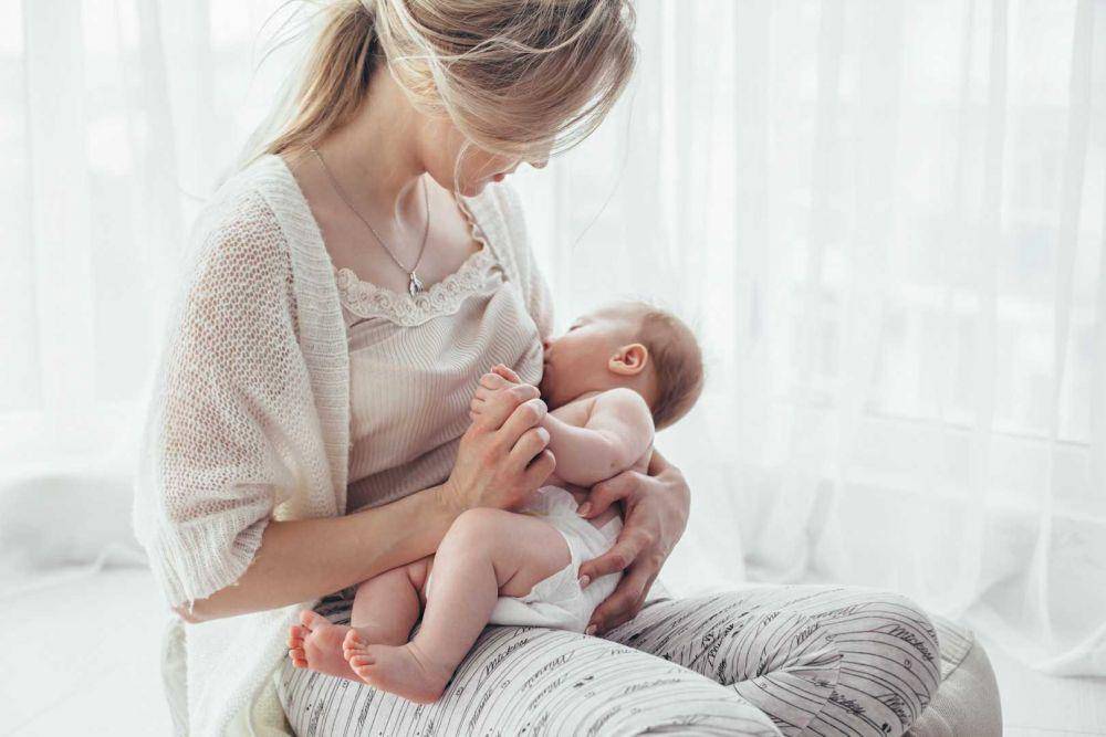 ilustrasi menyusui (mommytobe.se)