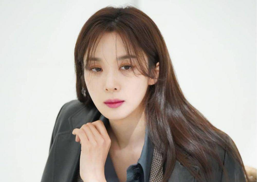 Lee Chung Ah (instagram.com/leechungah)