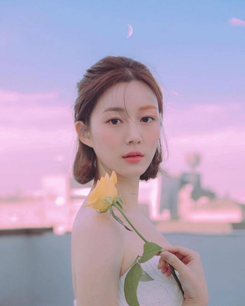 Lee Da In dalam sebuah pemotretan tahun baru 2020 (instagram.com/xx__dain)