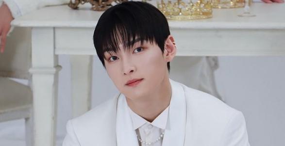 9 Potret Zuho SF9, Jadi Cinta Pertama Lim Na Young di Drama Terbaru