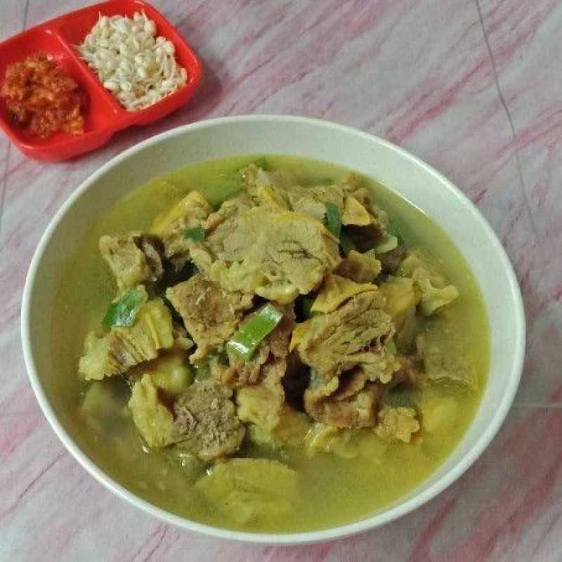 ilustrasi soto daging bening (yummy.co.id/Dian Diwiti)