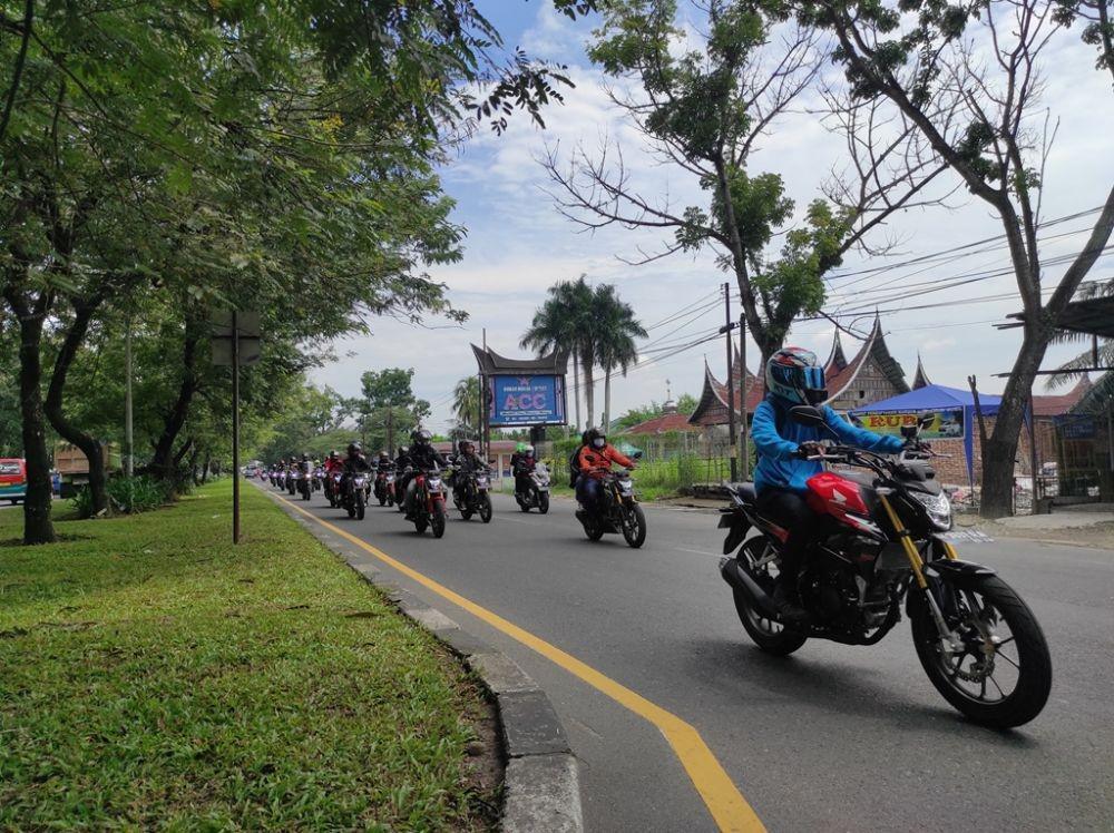 7 Tips Touring Motor Jarak Jauh agar Lebih Nyaman di Jalanan