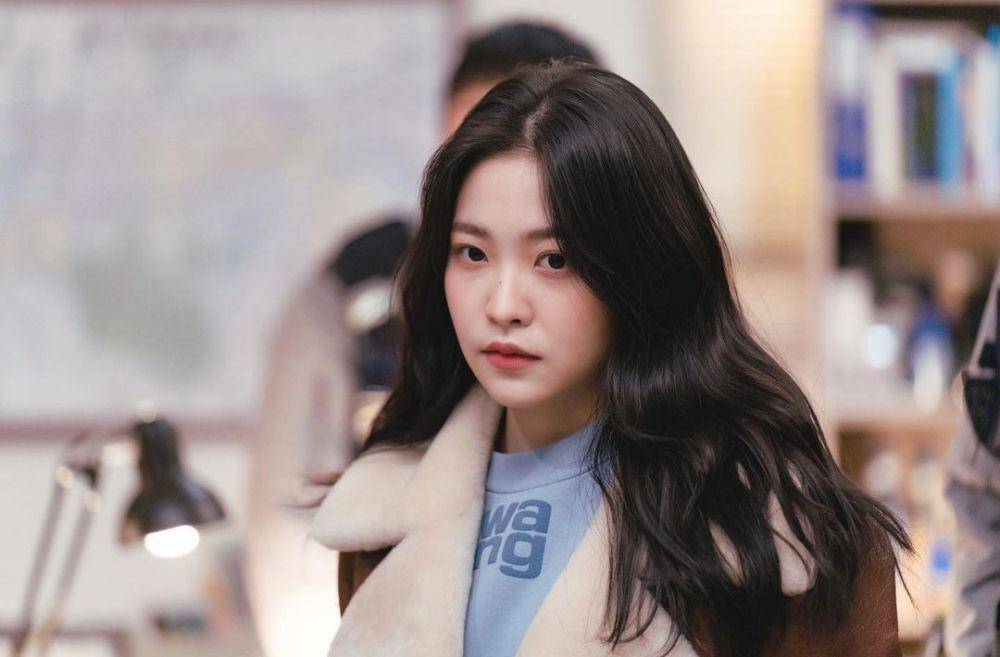 Yeri Red Velvet (instagram.com/redvelvet.smtown)