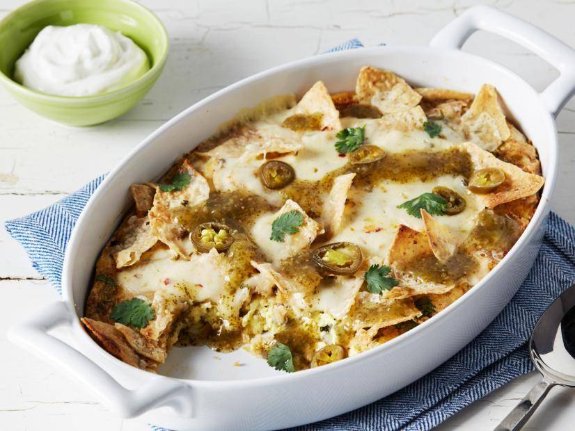 ilustrasi egg and tortilla bake (foodnetwork.com)