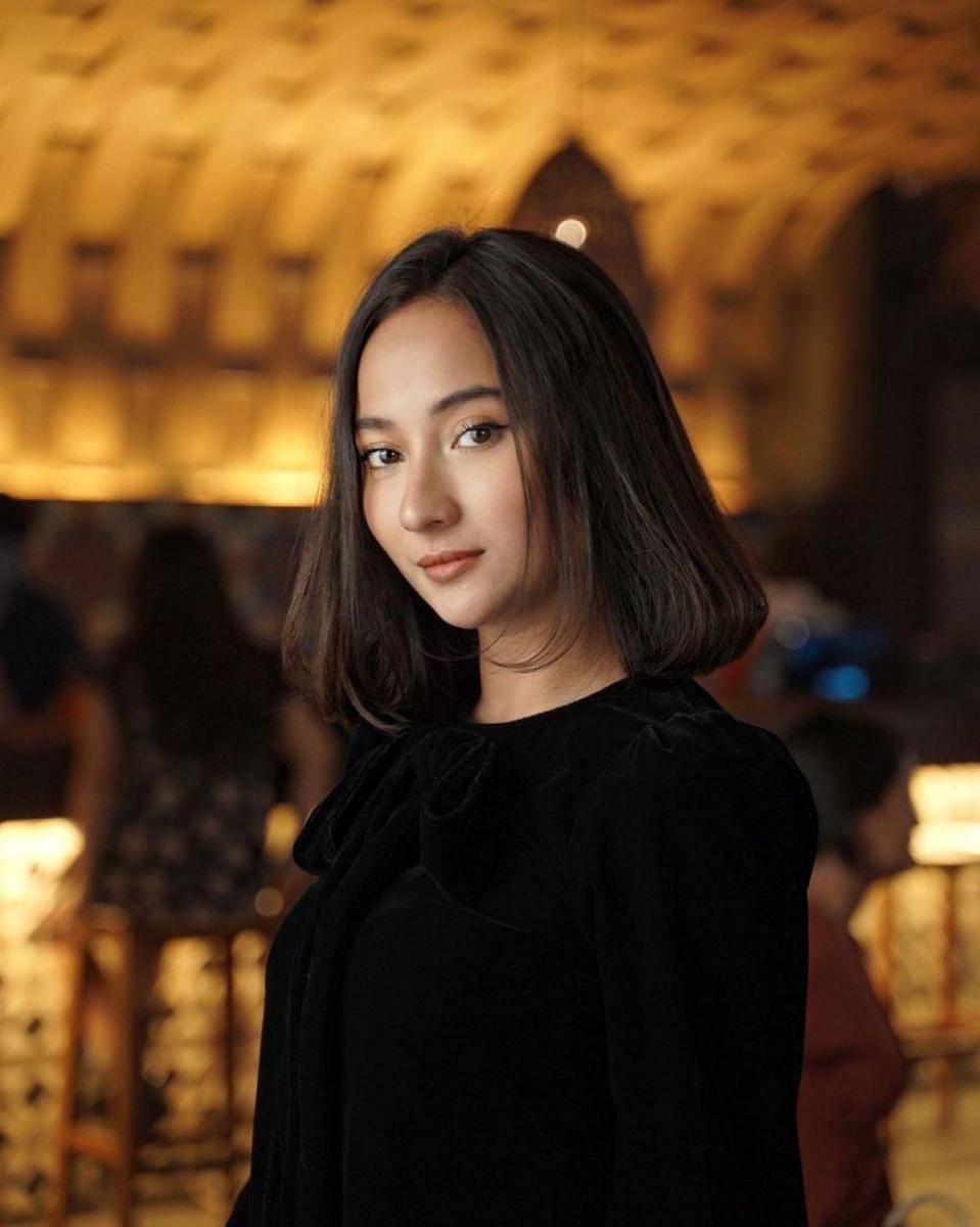 Naomi Zaskia (instagram.com/naonomno)
