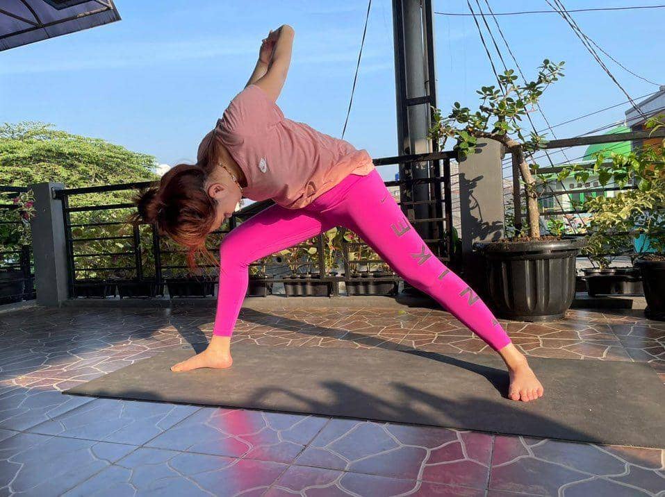 Ayu Ting Ting berolahraga. (instagram.com/ayutingting92)