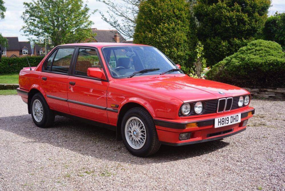 BMW E30 (pocketrocketsales.co.uk)