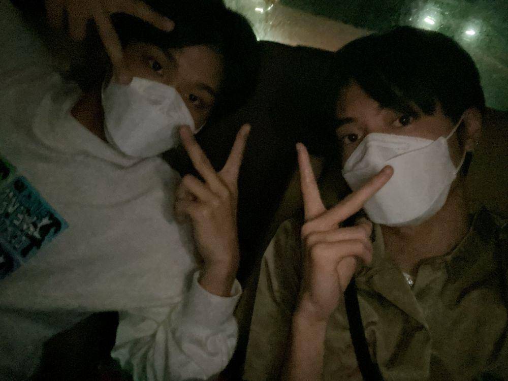 Jeongwoo dan Haruto (twitter.com/treasuremembers)