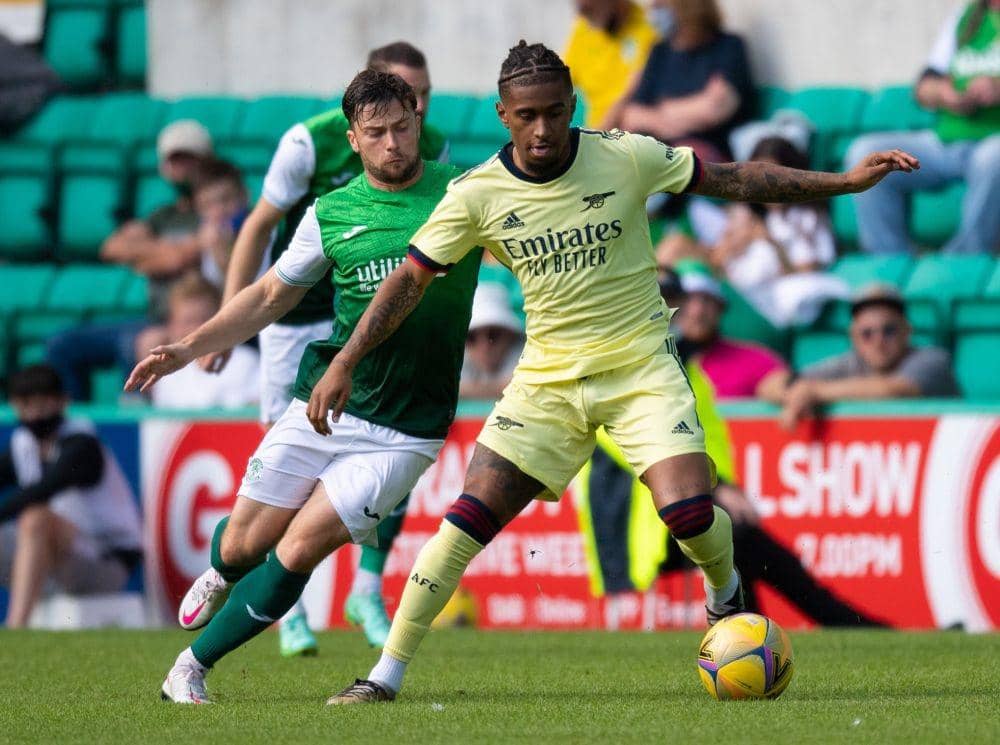 Arsenal vs Hibernian. (twitter.com/CADGooner)