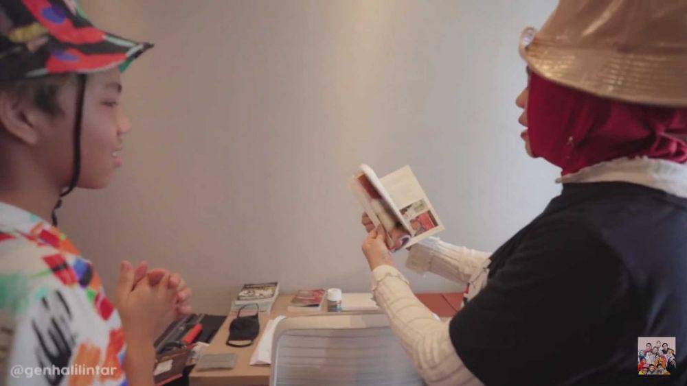 isi kamar Gen Halilintar (YouTube.com/GenHalilintar)