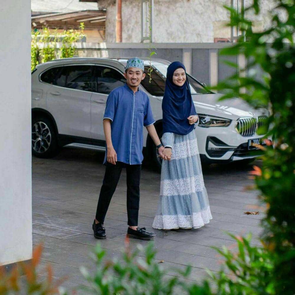 ustaz Syam dan Jihan (instagram.com/syam_elmarusy)