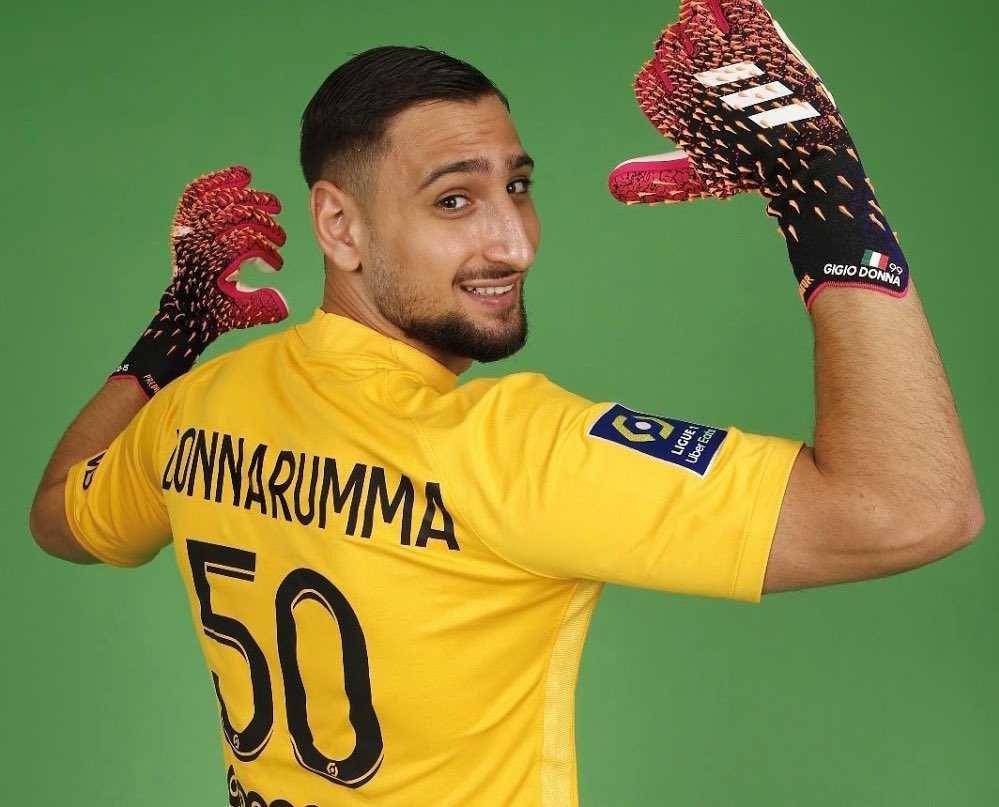 Gianluigi Donnarumma (twitter.com/SiaranBolaLive)