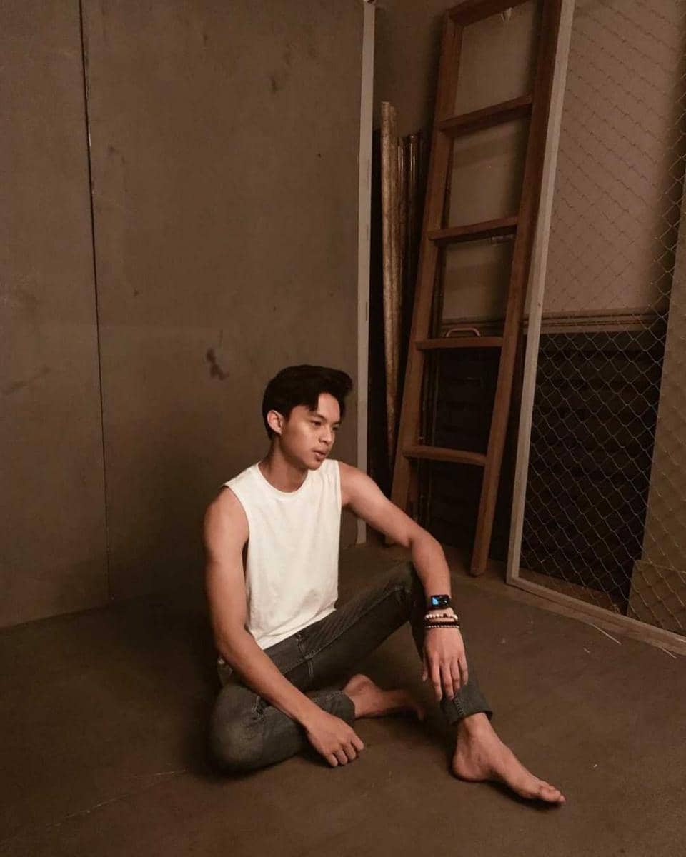 Rey Mbayang (instagram.com/rey_mbayang)