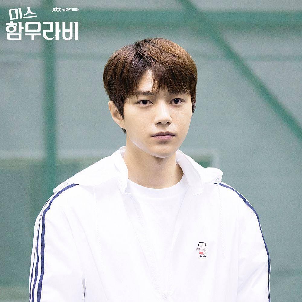 L INFINITE di drama Miss Hammurabi (instagram.com/jtbcdrama)