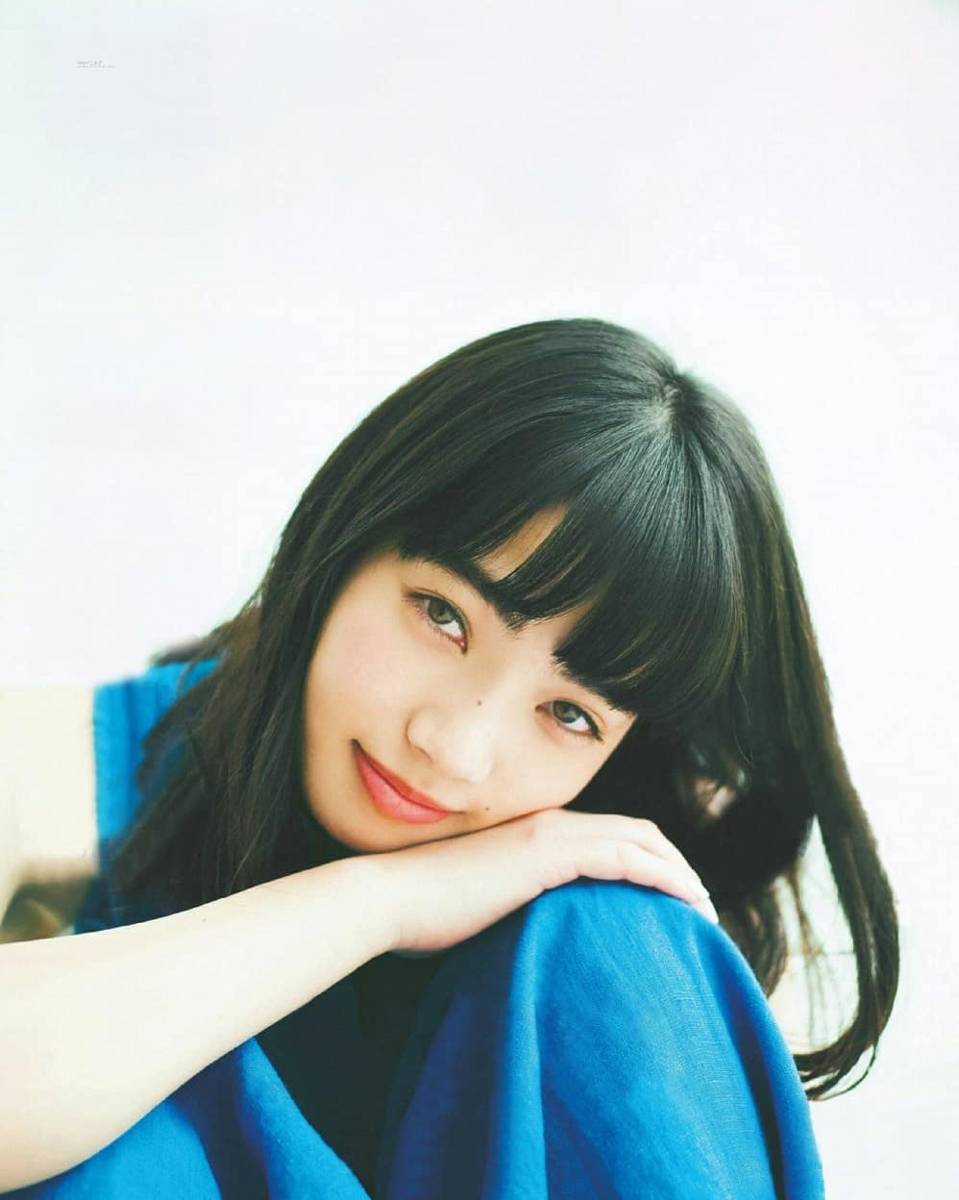 Nana Komatsu (instagram.com/__komatsu7)